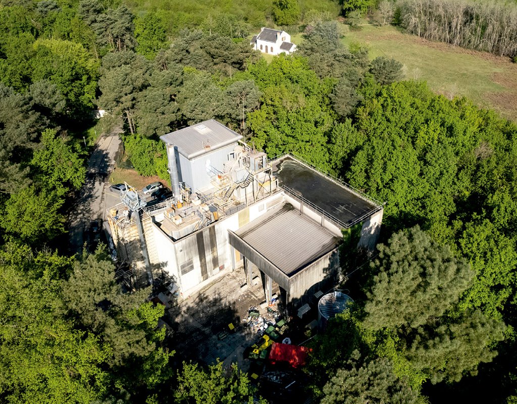 2. SAINT-BENOÎT-LA-FORÊT
